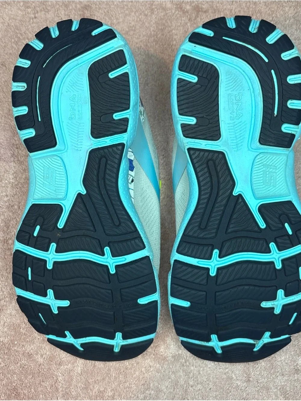Brooks Ghost 15 Running Shoes Womens Size 7.5 Sneakers Healthcare Walking Gym_6